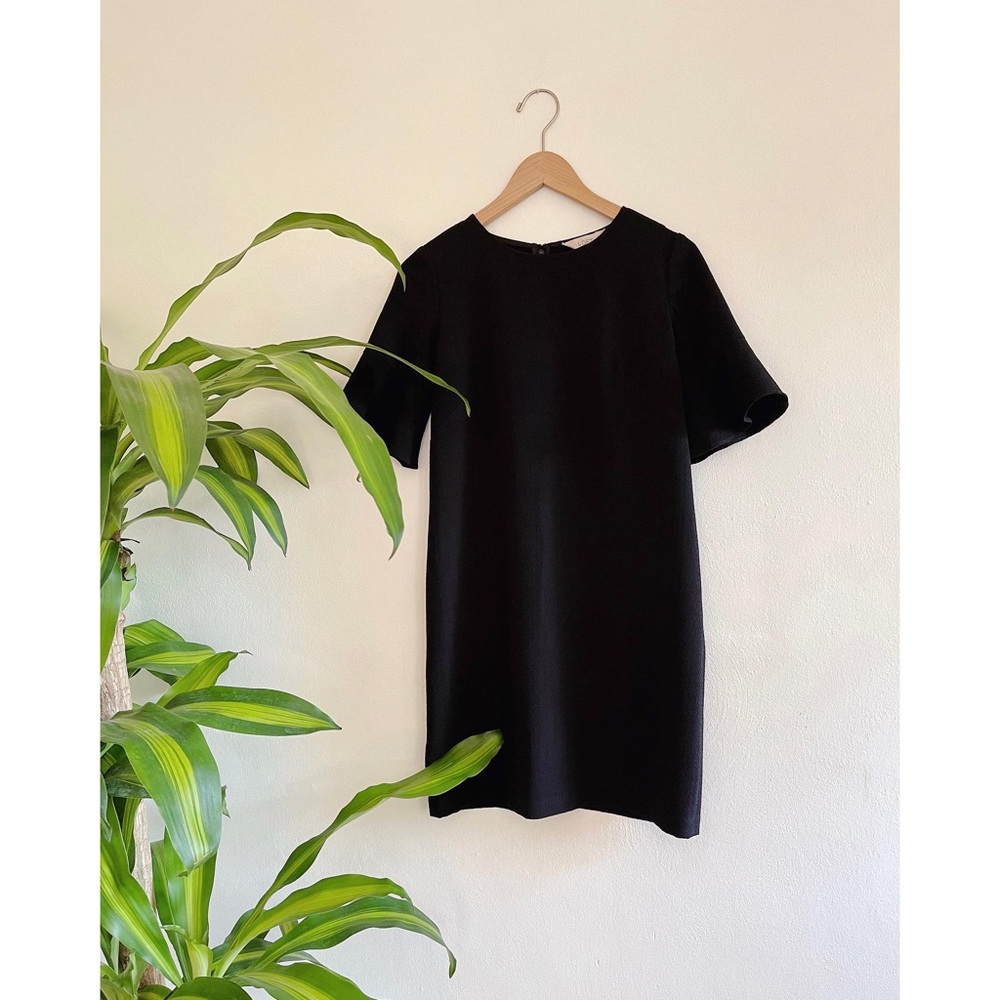 LOFT bell sleeve shift dress